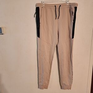 Divided Men's Joggers Size L NWT